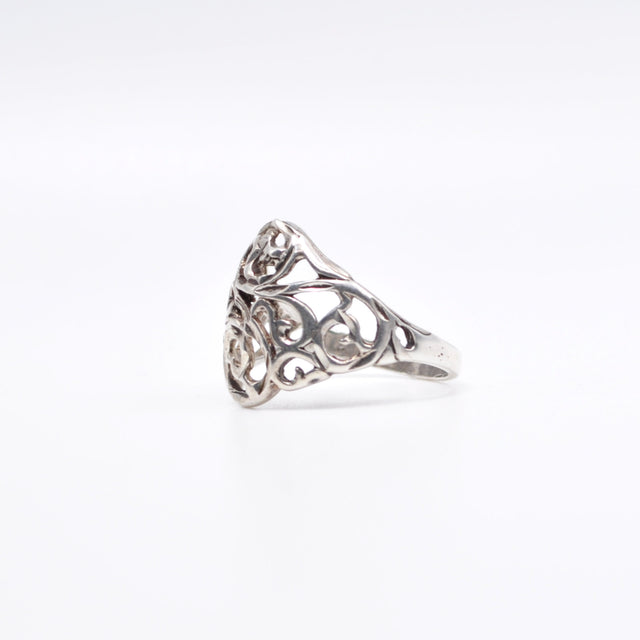 Anillo de plata calado