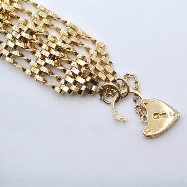 Gate bracelet