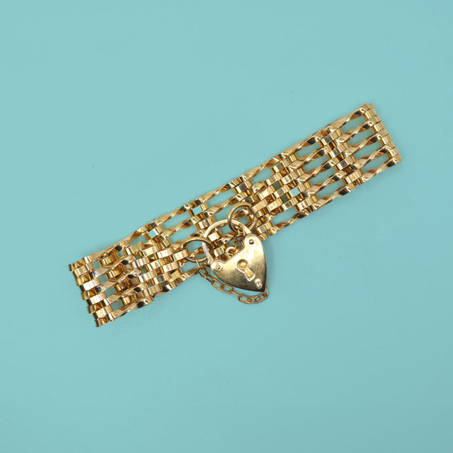 Gate bracelet