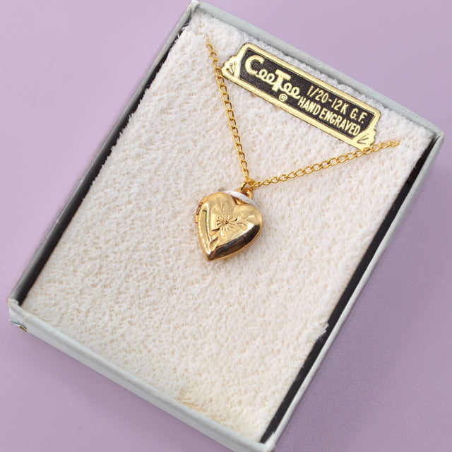Baby locket vintage