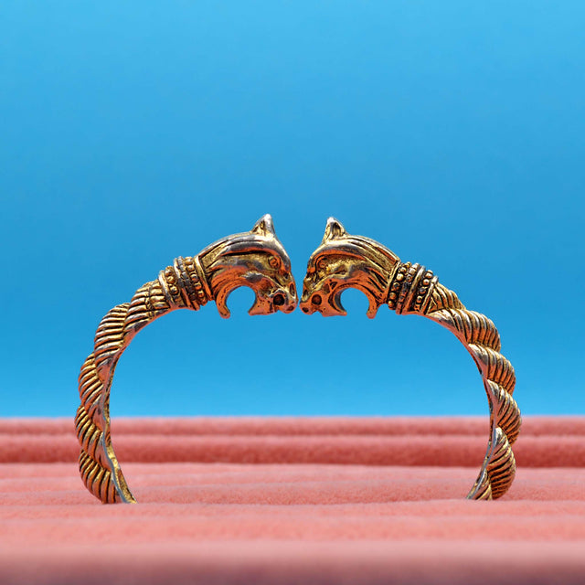 Abrazadera tigre